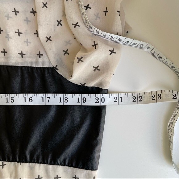 Paper Tee Milky Botton Up Shirt - L - Picture 9 of 10